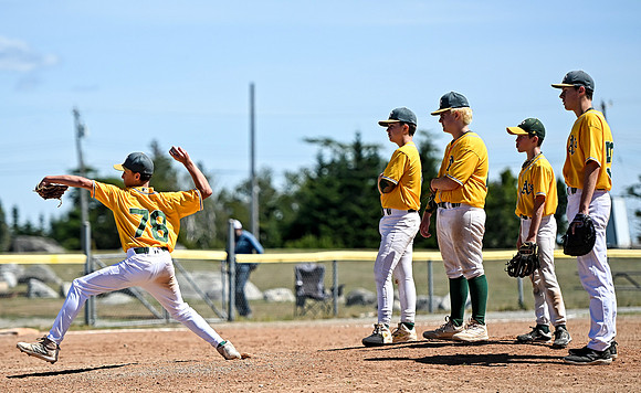15U AA PROVINCIALS-322 copy