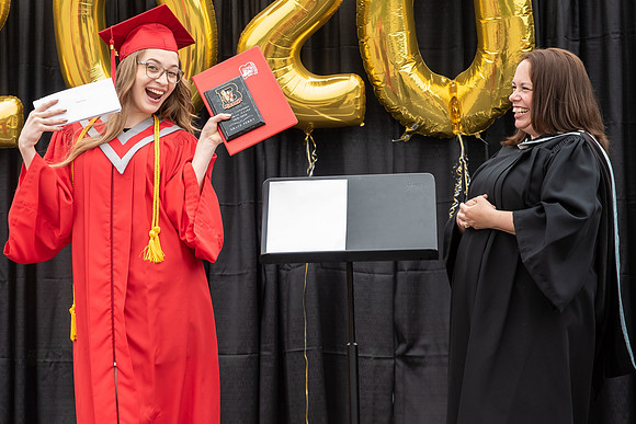 BMHS GRADS 2020-47