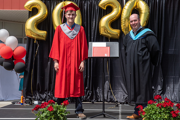 BMHS GRADS 2020-212