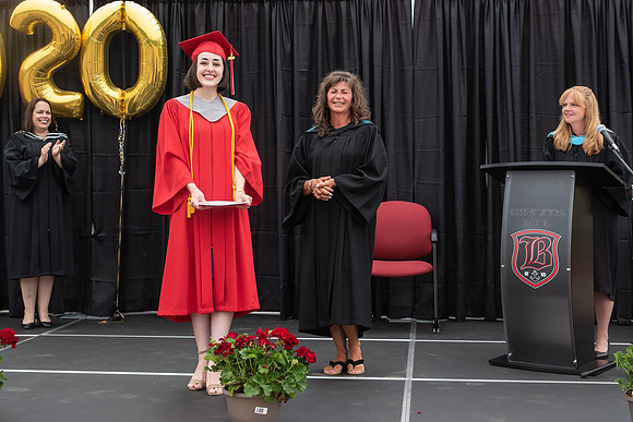 BMHS GRADS 2020-5