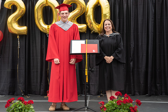 BMHS GRADS 2020-37