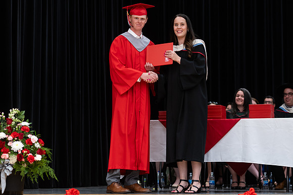 Grad25-104