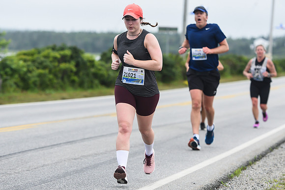NS MARATHON 24-197