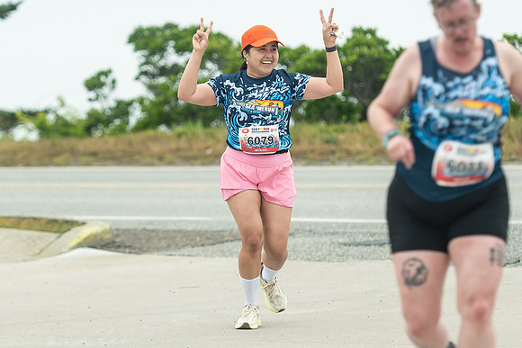 FINISH LINE CLOSEUPS-14