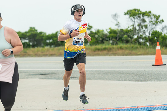 FINISH LINE CLOSEUPS-30