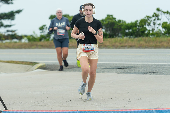 FINISH LINE CLOSEUPS-32