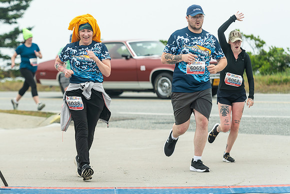 FINISH LINE CLOSEUPS-25