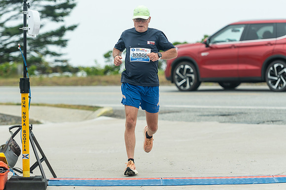 FINISH LINE CLOSEUPS-36