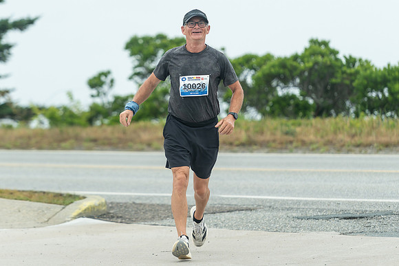 FINISH LINE CLOSEUPS-34