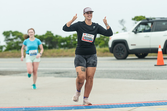 FINISH LINE CLOSEUPS-41