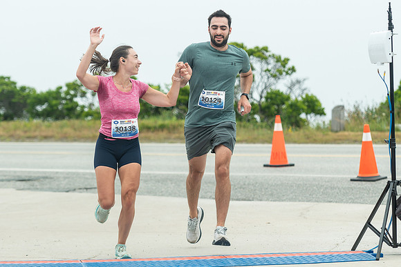 FINISH LINE CLOSEUPS-39