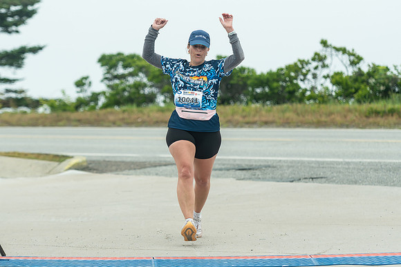 FINISH LINE CLOSEUPS-54