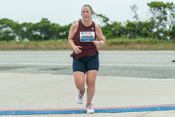 FINISH LINE CLOSEUPS-55