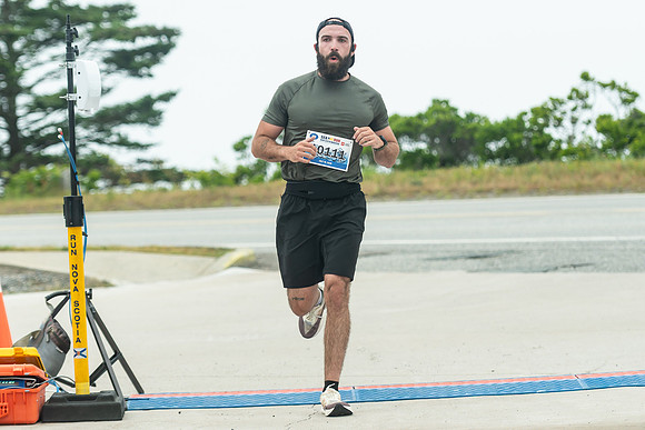 FINISH LINE CLOSEUPS-64