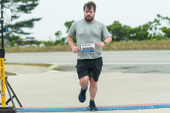 FINISH LINE CLOSEUPS-74