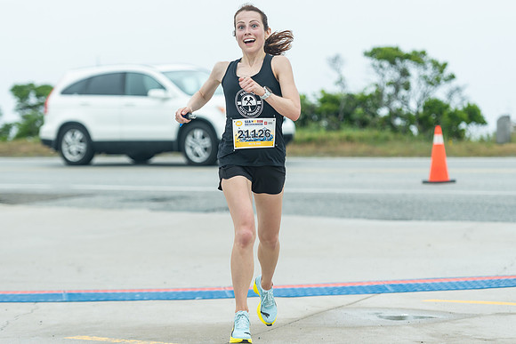 FINISH LINE CLOSEUPS-83