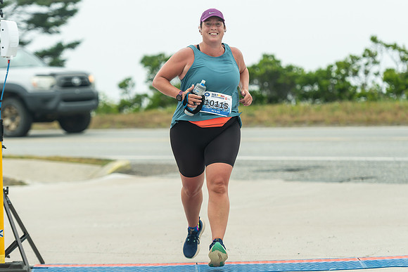 FINISH LINE CLOSEUPS-81