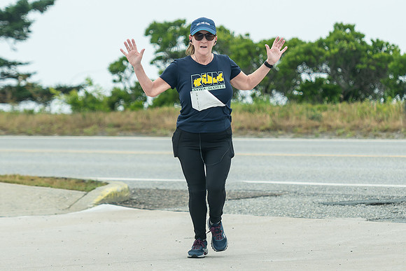 FINISH LINE CLOSEUPS-111