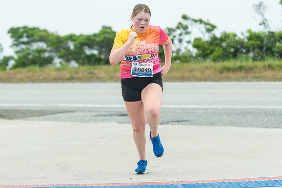 FINISH LINE CLOSEUPS-118