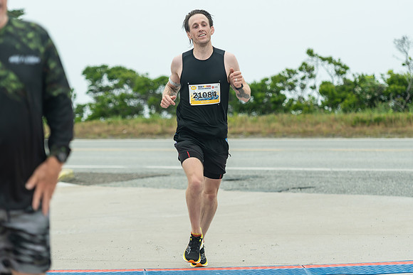 FINISH LINE CLOSEUPS-138