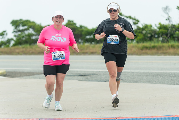 FINISH LINE CLOSEUPS-141