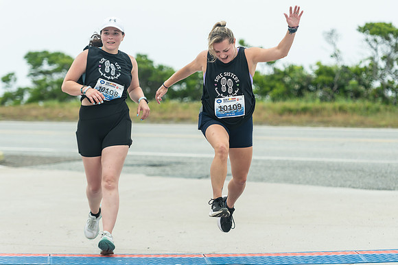 FINISH LINE CLOSEUPS-136