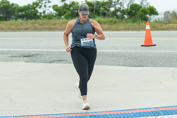 FINISH LINE CLOSEUPS-134
