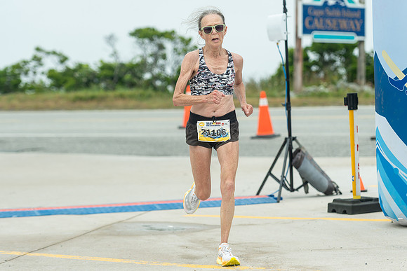 FINISH LINE CLOSEUPS-155