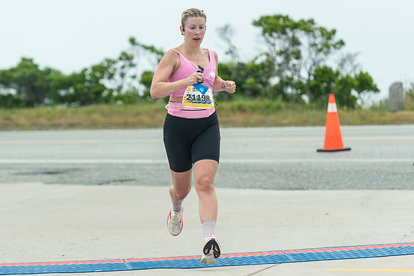 FINISH LINE CLOSEUPS-160