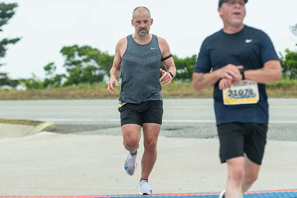 FINISH LINE CLOSEUPS-164
