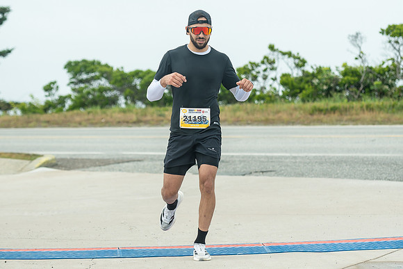 FINISH LINE CLOSEUPS-202
