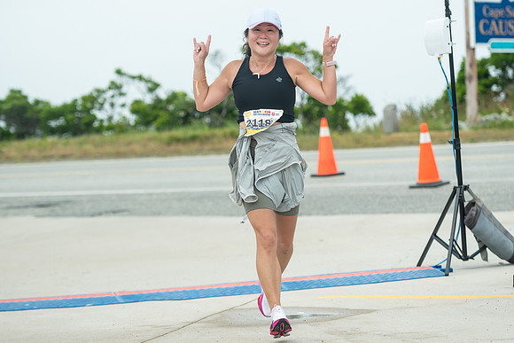 FINISH LINE CLOSEUPS-205
