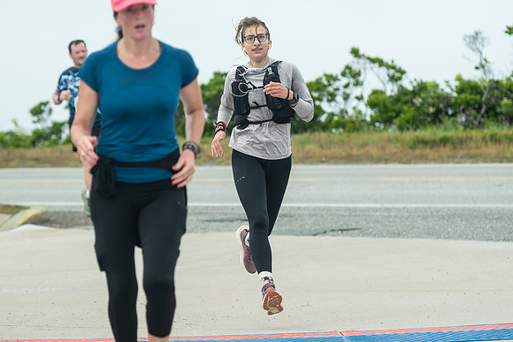 FINISH LINE CLOSEUPS-196