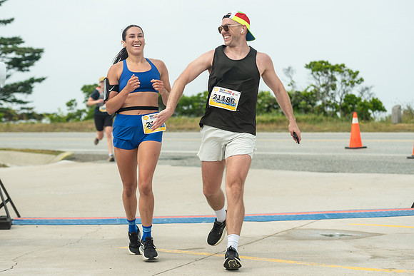 FINISH LINE CLOSEUPS-216