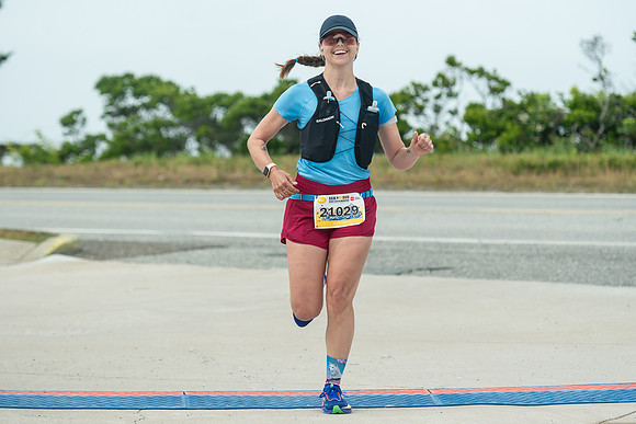 FINISH LINE CLOSEUPS-211