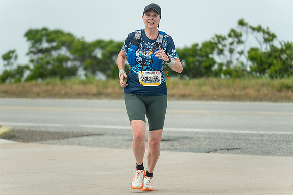 FINISH LINE CLOSEUPS-223