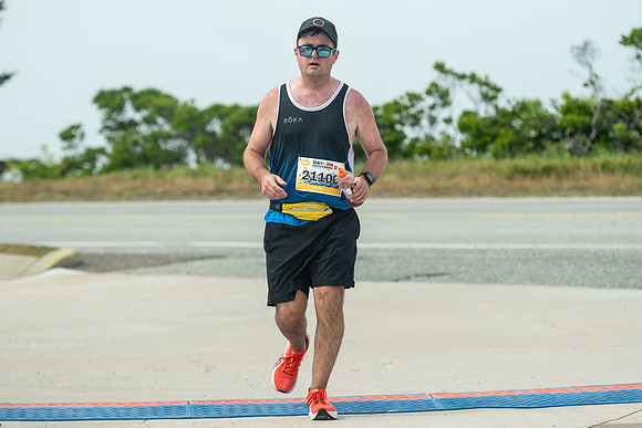 FINISH LINE CLOSEUPS-241