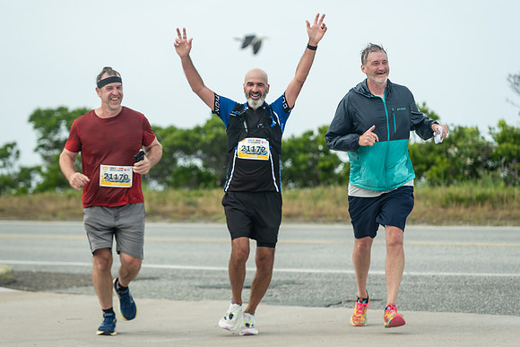 FINISH LINE CLOSEUPS-251