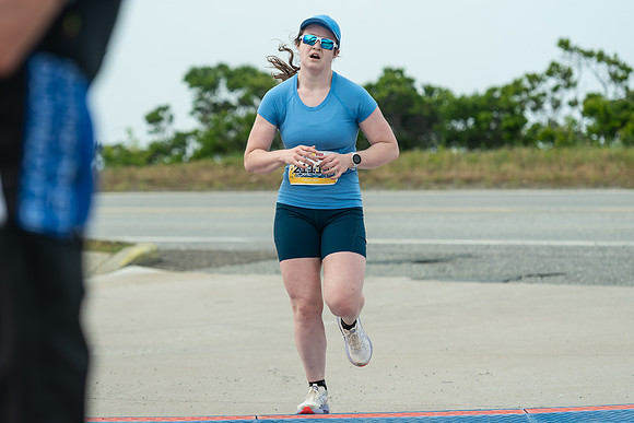 FINISH LINE CLOSEUPS-257