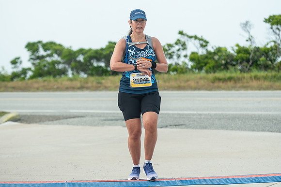 FINISH LINE CLOSEUPS-254