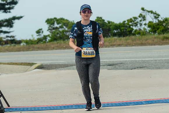 FINISH LINE CLOSEUPS-304