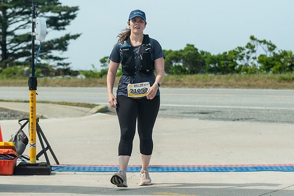 FINISH LINE CLOSEUPS-327