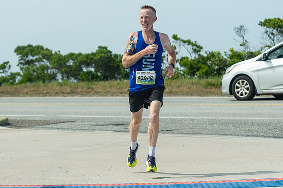 FINISH LINE CLOSEUPS-337