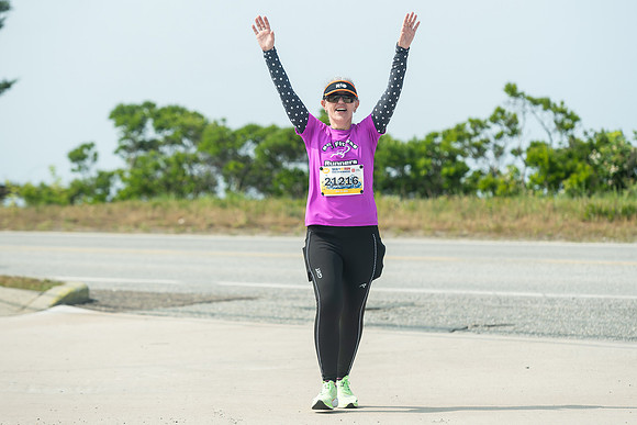 FINISH LINE CLOSEUPS-334