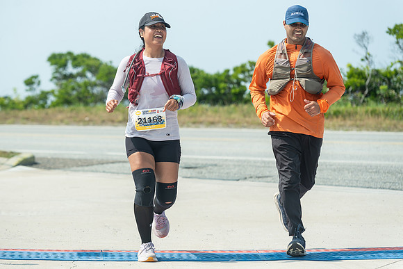 FINISH LINE CLOSEUPS-348