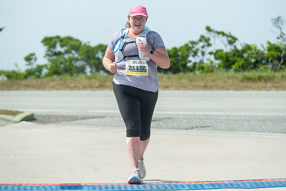 FINISH LINE CLOSEUPS-364