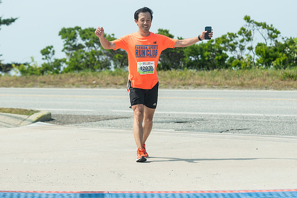 FINISH LINE CLOSEUPS-363