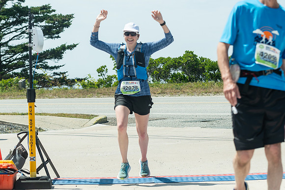 FINISH LINE CLOSEUPS-414