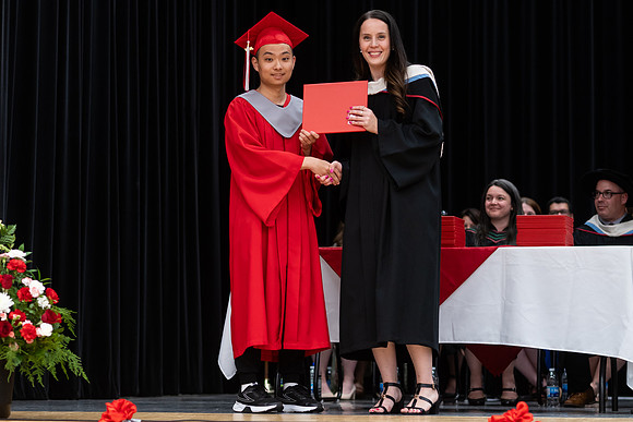 Grad25-132