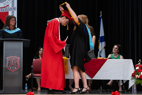 Grad25-76